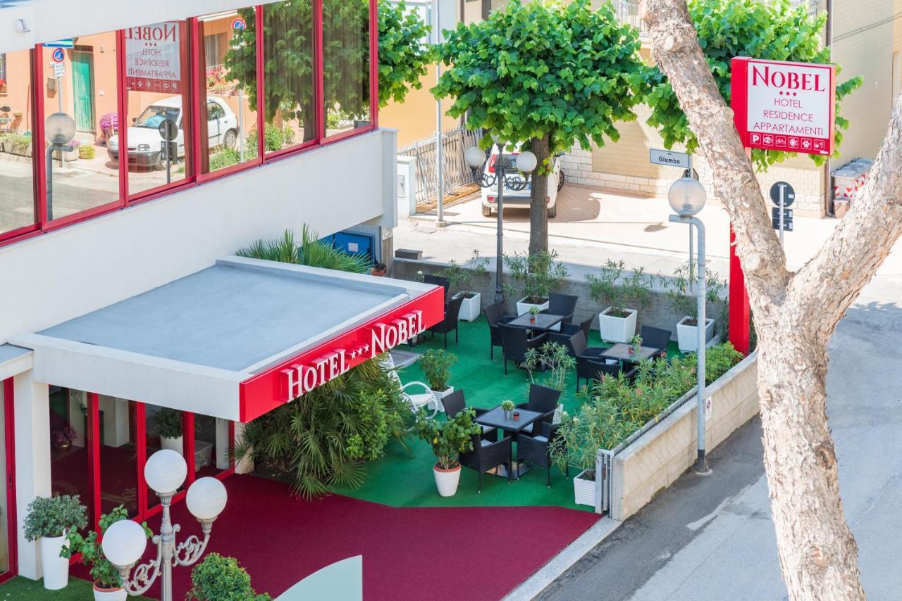 Hotel Nobel Rimini Kültér fotó